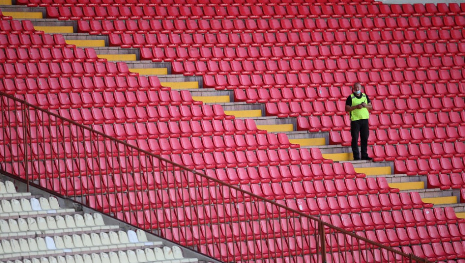 Povratak navijača na stadione u Srbiji, ali samo sa zaštitnom maskom