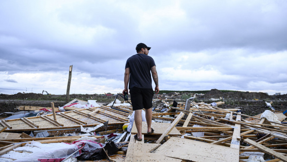 Tornado razorio deo kanadskog grada, osmoro povređenih