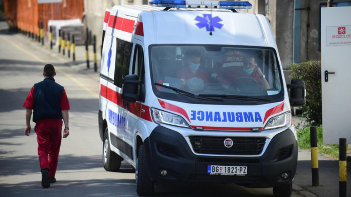 Noć u Beogradu: Dve osobe povređene u saobraćajnoj nesreći, Hitna pomoć imala 110 intervencija