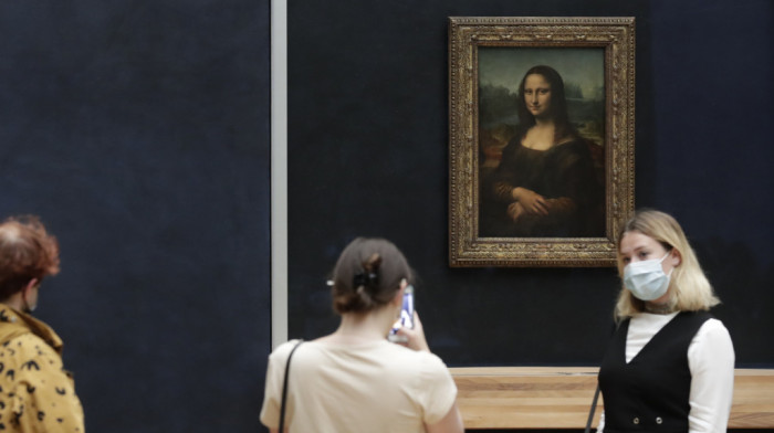 Mnogi posetioci "Mona Lize" misle da ona "nije ništa posebno": Čelnici Luvra tvrde da mogu da poprave utisak