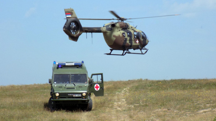 Pripadnik Vojske Srbije povređen tokom vežbe, za drugim se traga