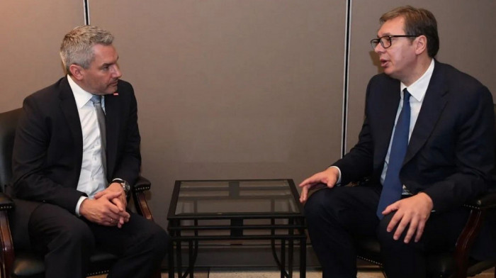 Austrijski kancelar sa Vučićem o ilegalnoj migraciji:  "Srbija je spremna da podrži interese Austrije"