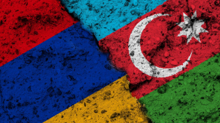 Ministarstvo odbrane Azerbejdžana: Jermenska vojska pucala na naše pozicije