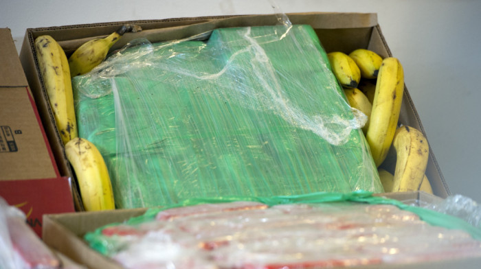 Paketi kokaina stigli u nemačke supermarkete: Kriju se među voćem, ne zna se koliko ih ima