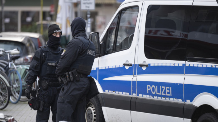 Policija u Minhenu pronašla arsenal oružja u stanu pripadnika "Građana Rajha"