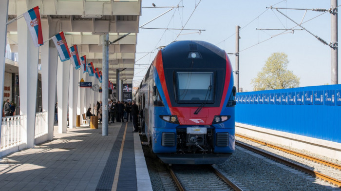 Uhapšeno pet osoba zbog krađe bakarnih kablova na brzoj pruzi Beograd – Novi Sad: Među osumnjičenima i maloletnik