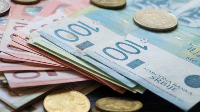 Posledice odluke Prištine: "Neko primi 11.000 dinara mesečno, pa mora u Vranje da digne, konvertuje novac i da se vrati"