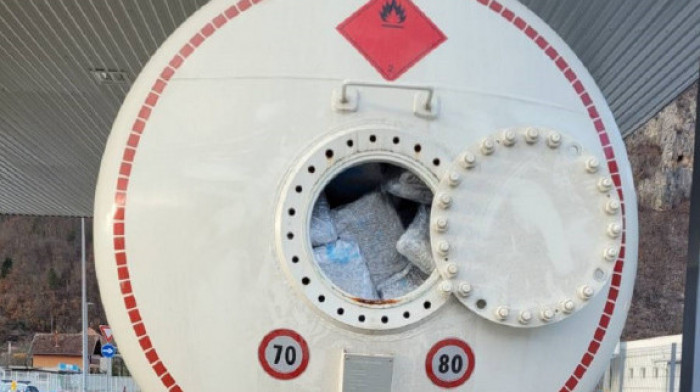 Kina će istražiti navode da je u prljavim cisternama za gorivo prevoženo jestivo ulje
