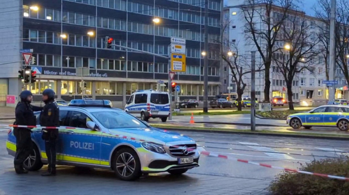 Zatvorena glavna železnička stanica u Bilefeldu, policija dobila dojavu o pretnji