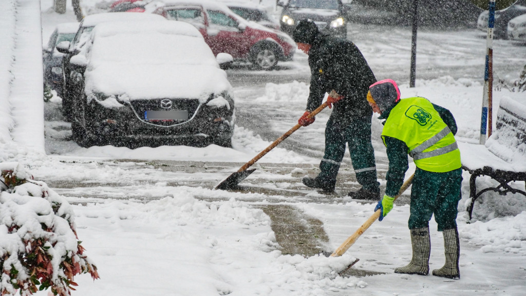 JKP "Parking servis": 220 radnika sa četiri multikar vozila čisti 49 parking objekta