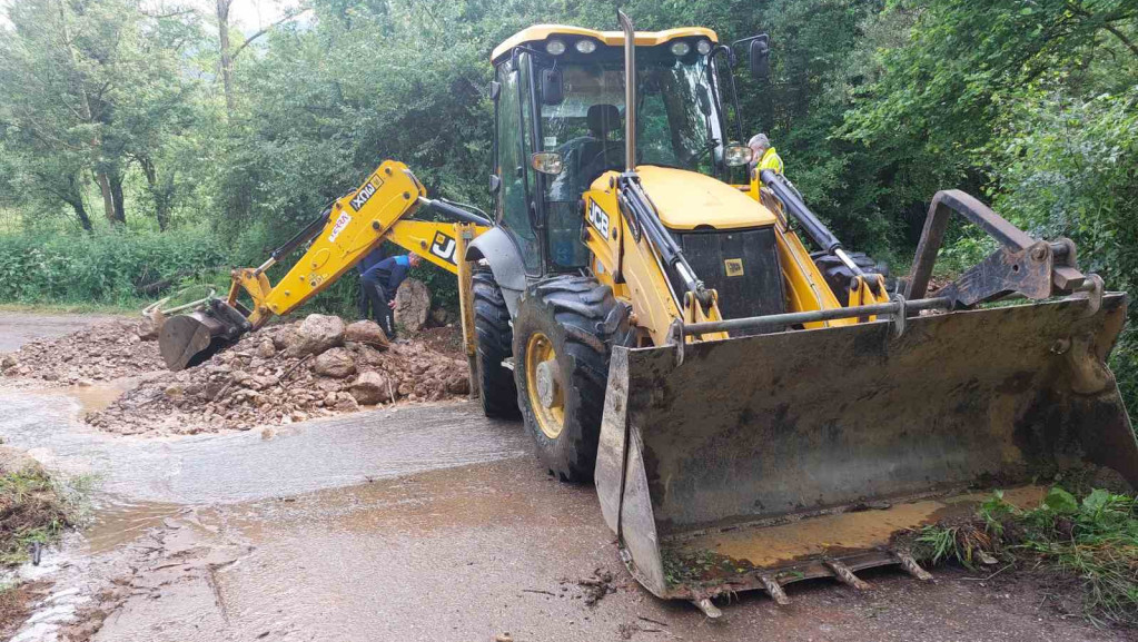 Pijani vozač bagera demolirao gradilište u Nemačkoj: Bio besan zbog otkaza, načinio štetu od 50.000 evra