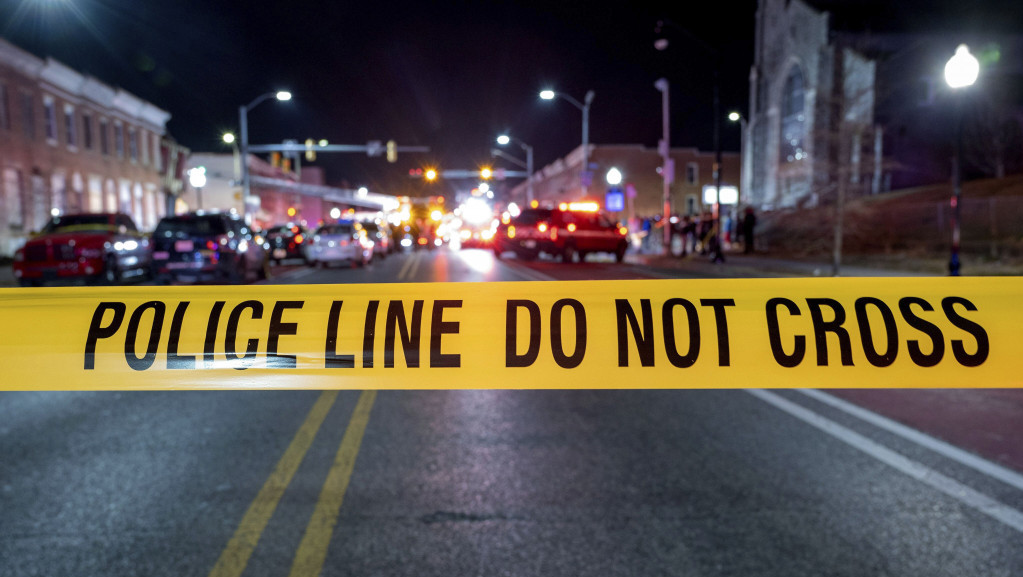 U pucnjavi u Ohaju ranjeno deset osoba, policija traga za osumnjičenim