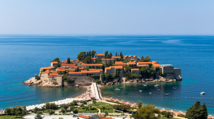 Novak Đoković "spasava" Sveti Stefan: Jedan od najpoznatijih hotela na svetu mogao bi uskoro ponovo da otvori vrata