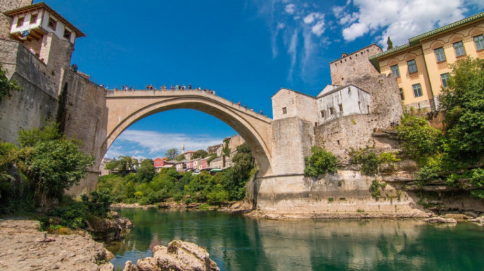 Sukob navijača u Mostaru, veći broj povređenih u dve mostarske bolnice