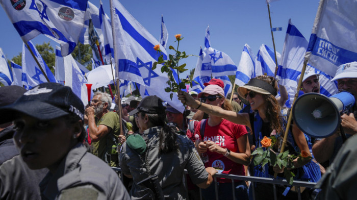 Protesti u Izraelu obustavljeni na tradicionalni jevrejski post, najavljeni novi