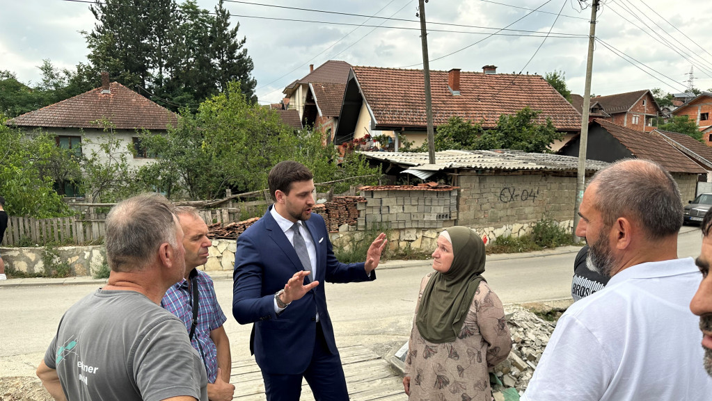 Đerlek obišao poplavljene delove Novog Pazara i najavio pomoć lokalne samouprave