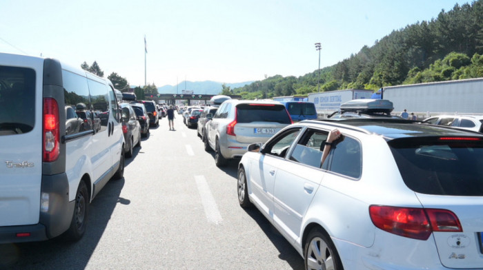 AMSS: Moguće duže kolone vozila na graničnim prelazima