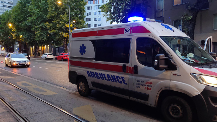 Sudar dva vozila na putu od Niša ka Svrljigu, povređeno deset osoba