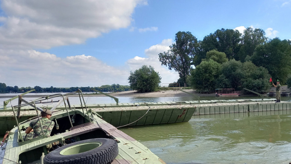 Kraj kupališne sezone: Rasklopljen pontonski most do plaže Lido