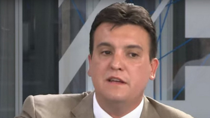 Crnogorska policija podnela prijavu protiv ministra Milovića: Sumnjiče ga da je nakon pitanja oteo novinarki telefon