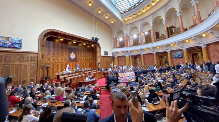 Zakazana konstitutivna sednica Skupštine Srbije, na dnevnom redu potvrđivanje mandata poslanika