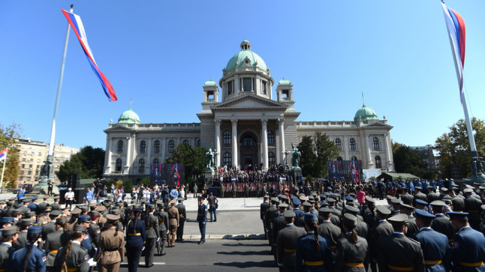 Detaljan spisak izmena trasa javnog prevoza zbog promocije najmlađih oficira Vojske Srbije