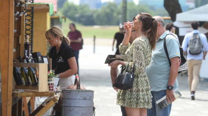 U junu zabeležen veći broj turista za 6,6 odsto nego u istom mesecu 2023.