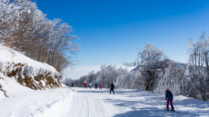 Besplatno skijanje tri dana u Crnoj Gori uz sezonske ski karte iz Srbije: Na kojim stazama će moći da se koriste