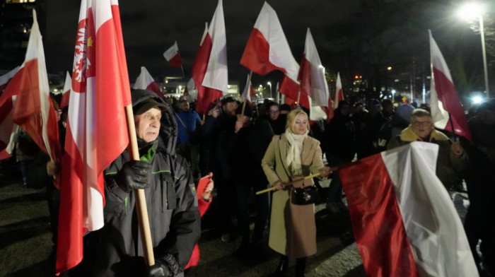 Funkcioneri iza rešetaka, javni servis pred gašenjem, narod na ulicama: Kriza u Poljskoj kojoj se ne nazire kraj