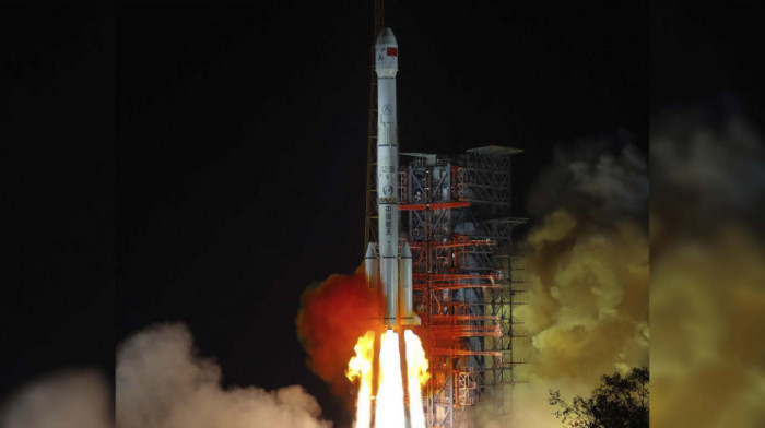 Kina lansira sondu na dalju stranu Meseca: Plan je da donese uzorke na Zemlju