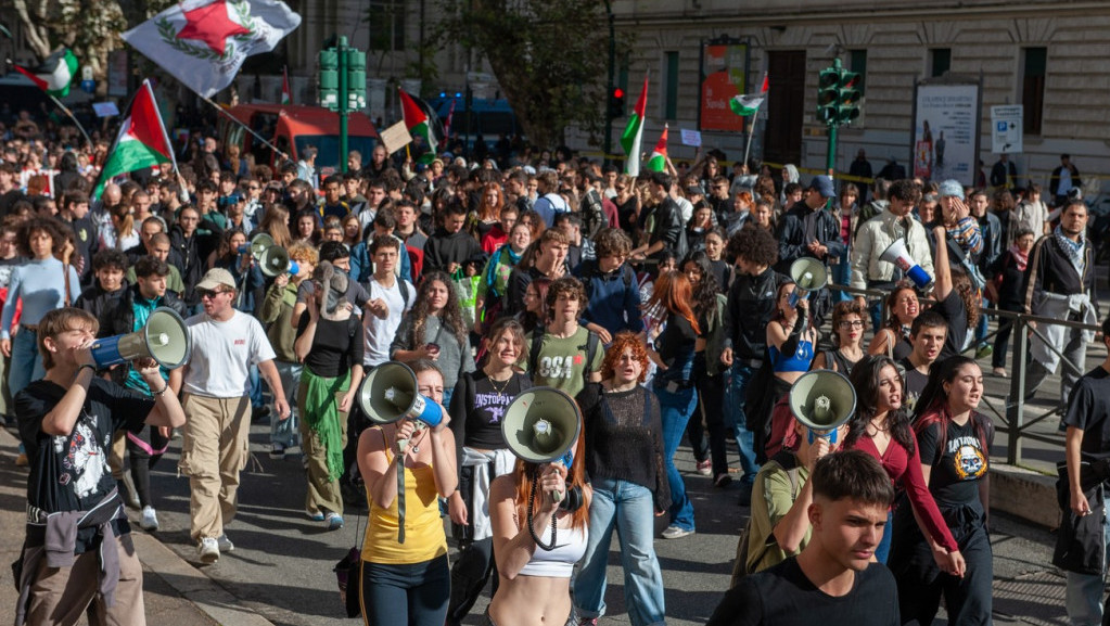 Gradonačelnik Firence: Policijsko nasilje nad učenicima na protestima neprihvatljivo