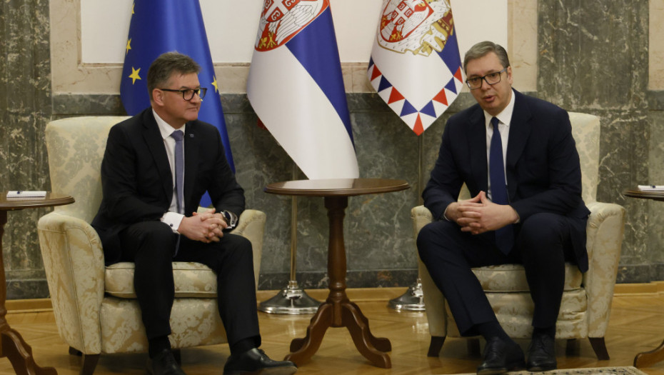 Vučić sutra sa Lajčakom u zgradi Generalnog sekretarijata predsednika Republike