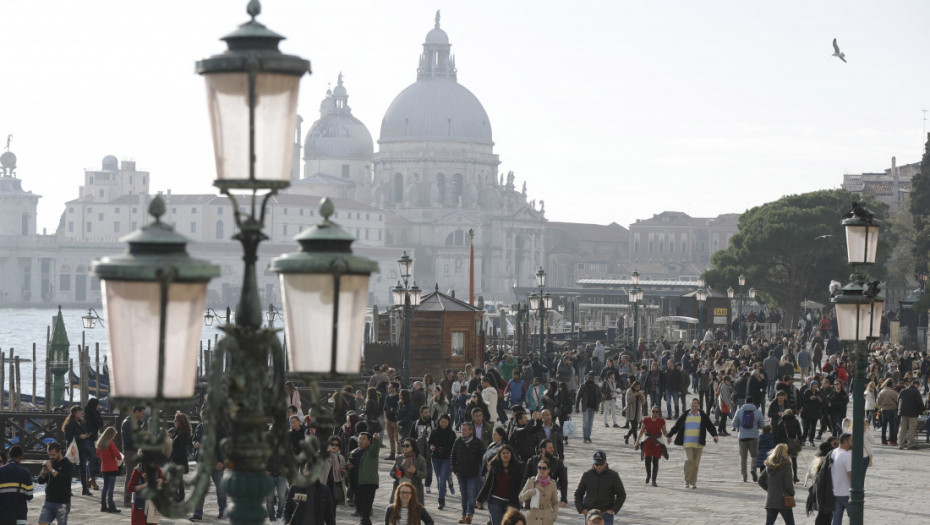 Za prvih 11 dana od uvođenja takse za turiste Venecija zaradila skoro milion evra