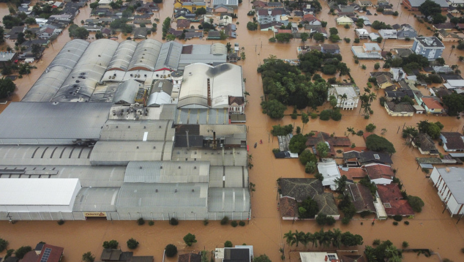 Poplave na jugu Brazila nakon obilnih kiša: Poginulo 13 osoba, evakuisano više od 5.000 ljudi