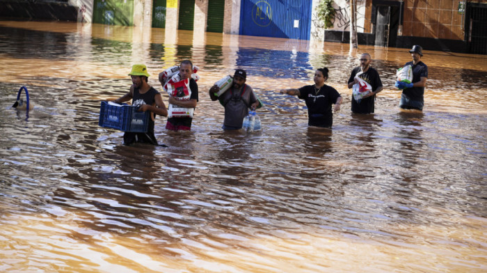 Raste broj žrtava u katastrofalnim poplavama u Brazilu: Stradalo 100 ljudi, 128 se vodi kao nestalo
