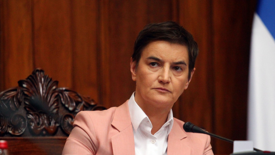 Brnabić: Vučić nema bankovni račun u inostranstvu, pa ga napadaju zbog palačinki