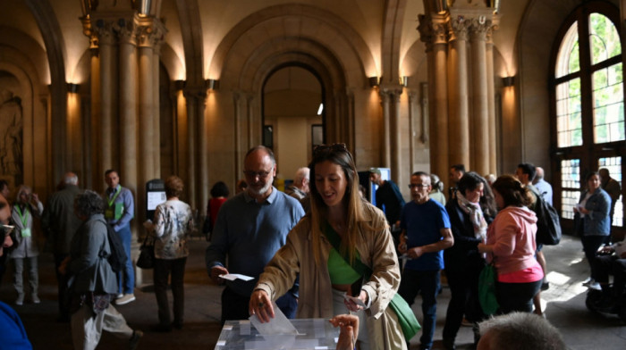 Katalonci danas izlaze na regionalne izbore, kandidat i proterani Pudždemon