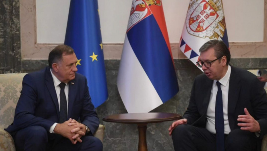 Vučić i Dodik u video spotu poručili: Srbi nisu genocidan narod