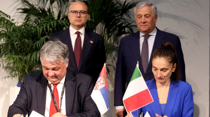 Lučić: Telekom Srbija potpisao Ugovor sa SACE vredan 200 miliona evra