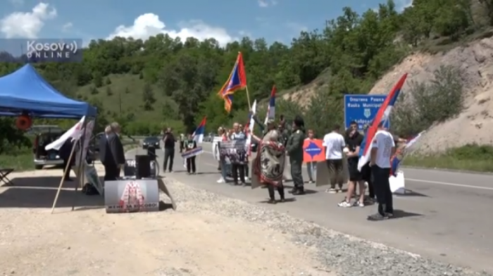 Na Jarinju održan skup podrške Srbima na KiM