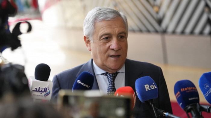 Tajani poziva EPP da se udruži sa ECR, a ne sa Zelenima