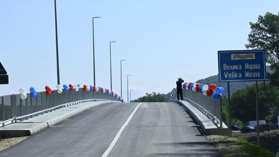 Otvoren most na Velikoj Moravi u selu Vojska, spojio Svilajnac i Jagodinu
