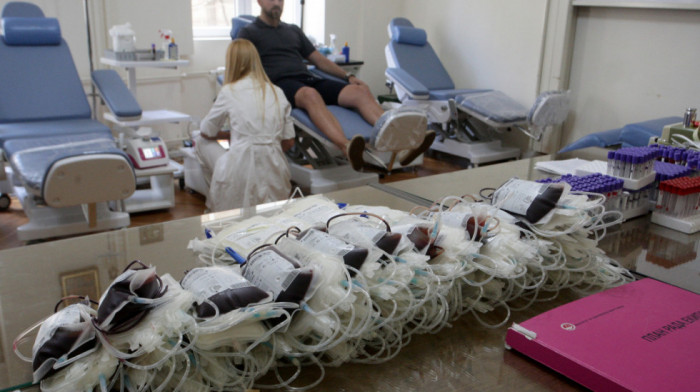 Institut za transfuziju: Smanjen broj dobrovoljnih davalaca krvi usled visokih temperatura