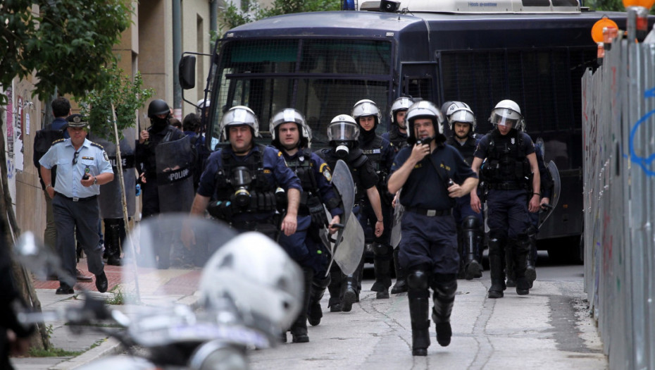 "Nezakonite radnje uniformisanih lica": Velika operacija grčke policije u zatvoru Janjina, priveden zamenik upravnika