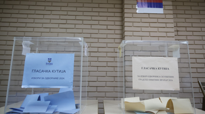Analitičari za Euronews Srbija: Ko su dobitnici, a ko gubitnici lokalnih izbora i šta je bilo ključno za nižu izlaznost?
