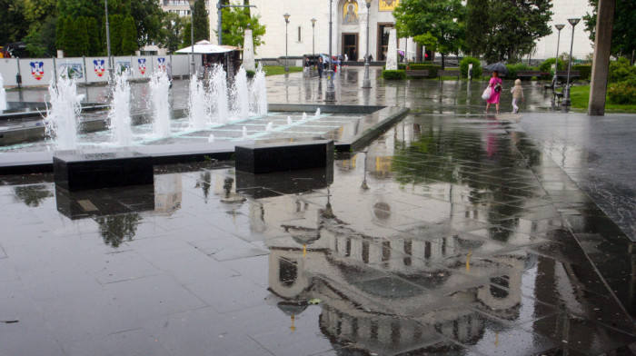 Ponovo aktiviran meteoalarm: Upozorenje na vetar, kišu i grmljavinu