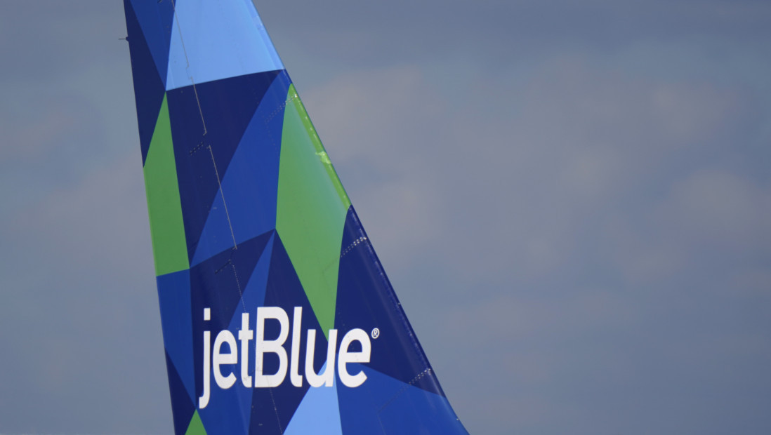 Dva tela pronađena u stajnom trapu aviona kompanije JetBlue na aerodromu na Floridi