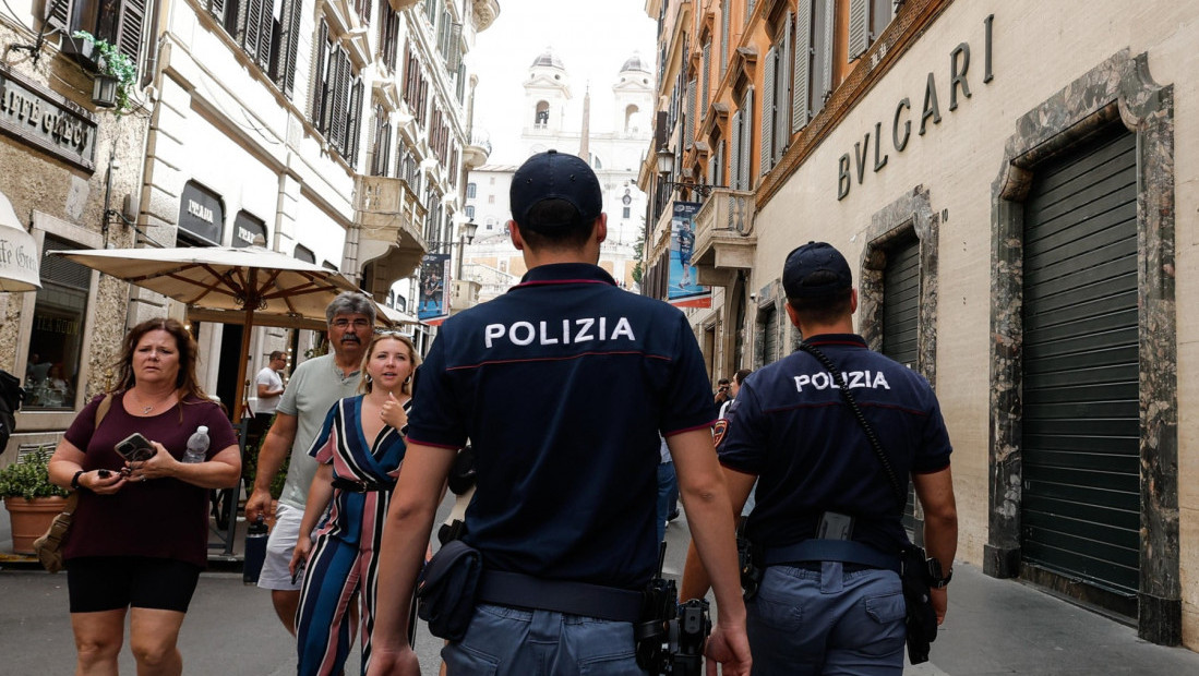 Ostavila nepokretnu majku, pa otišla na odmor: Žena za to vreme preminula u Rimu, ćerka optužena za ubistvo