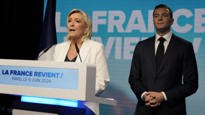 Le Pen uverena da će njena stranka osvojiti apsolutnu većinu u parlamentu