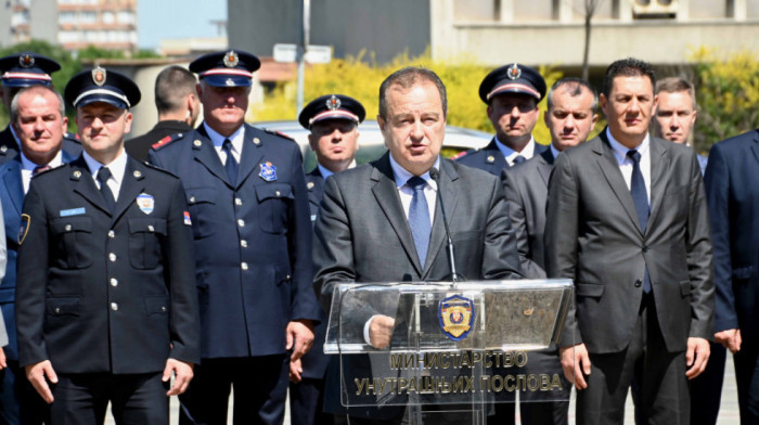 Dačić: Sve više akcija policije u cilju približavanja policije građanima, naročito deci